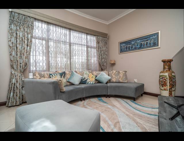 5 BEDROOM HOUSE FOR SALE IN WESTVILLE